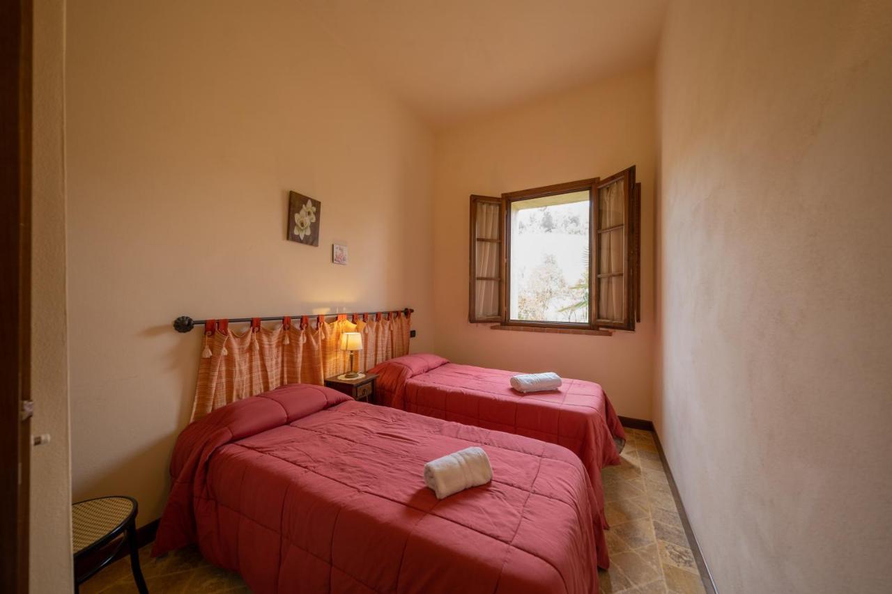 Agriturismo Due Ponti Кьянни Экстерьер фото