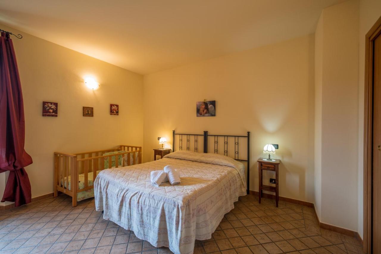 Agriturismo Due Ponti Кьянни Экстерьер фото