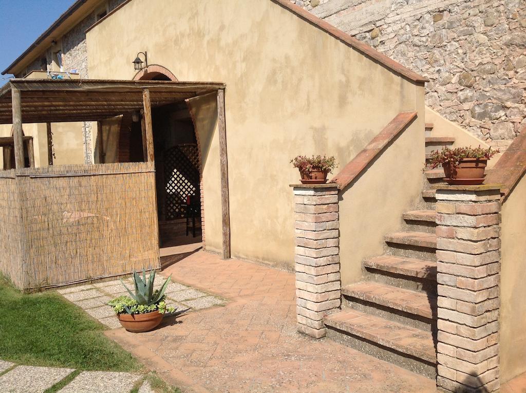 Agriturismo Due Ponti Кьянни Экстерьер фото